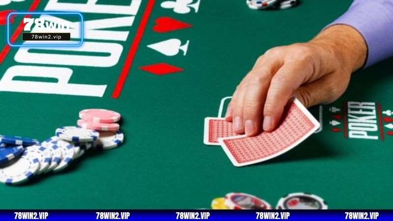 Quy trình chơi một ván bài Poker Mậu Binh tại 78WIN
